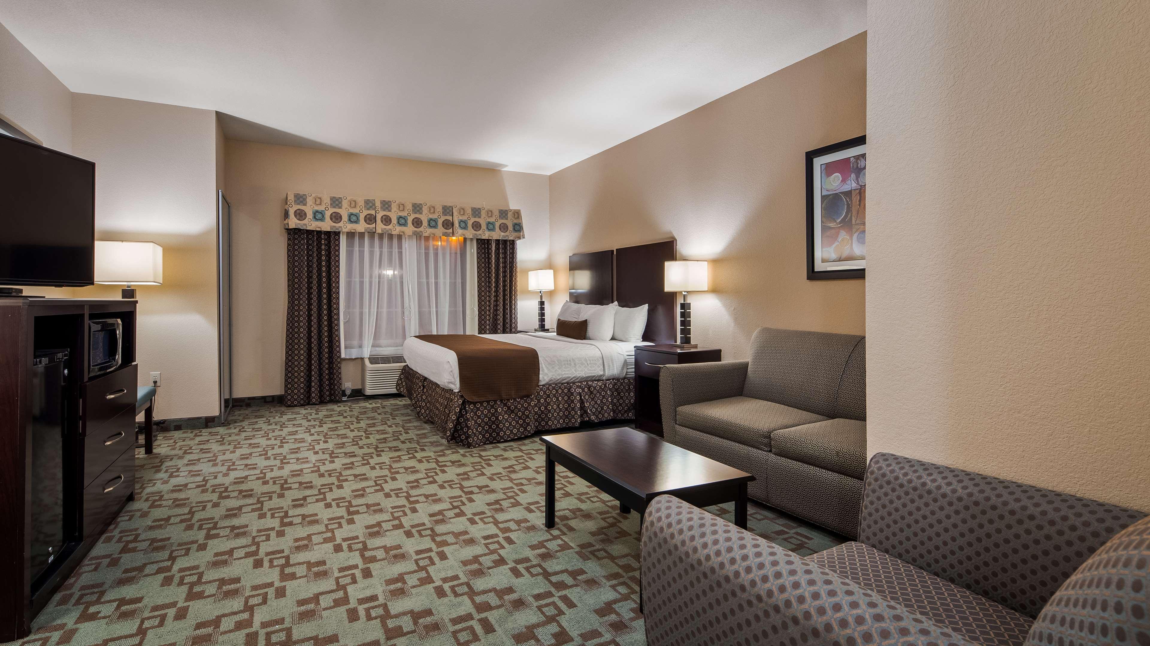 Best Western Plus Eastgate Inn & Suites Wichita Eksteriør billede