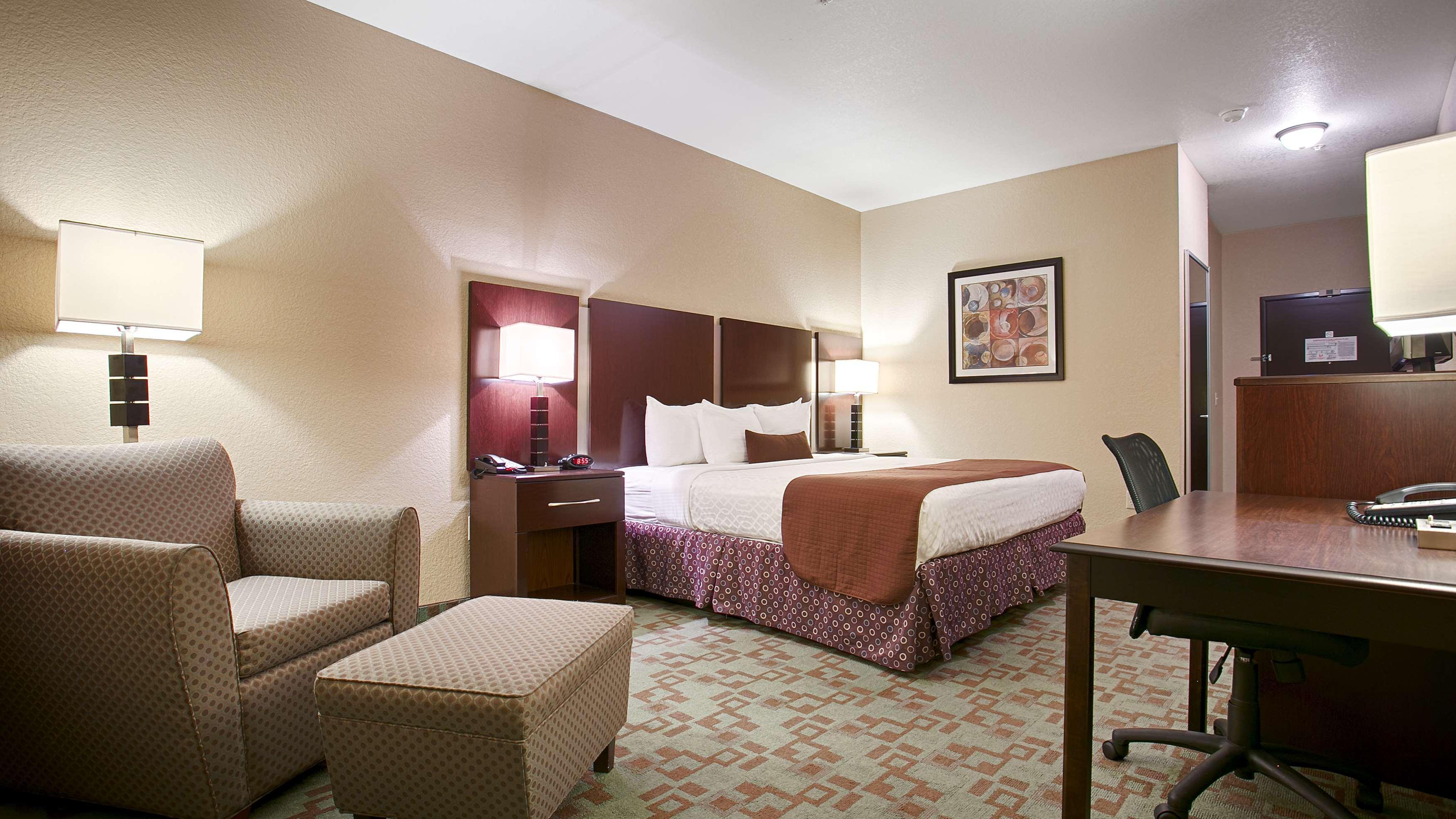 Best Western Plus Eastgate Inn & Suites Wichita Eksteriør billede