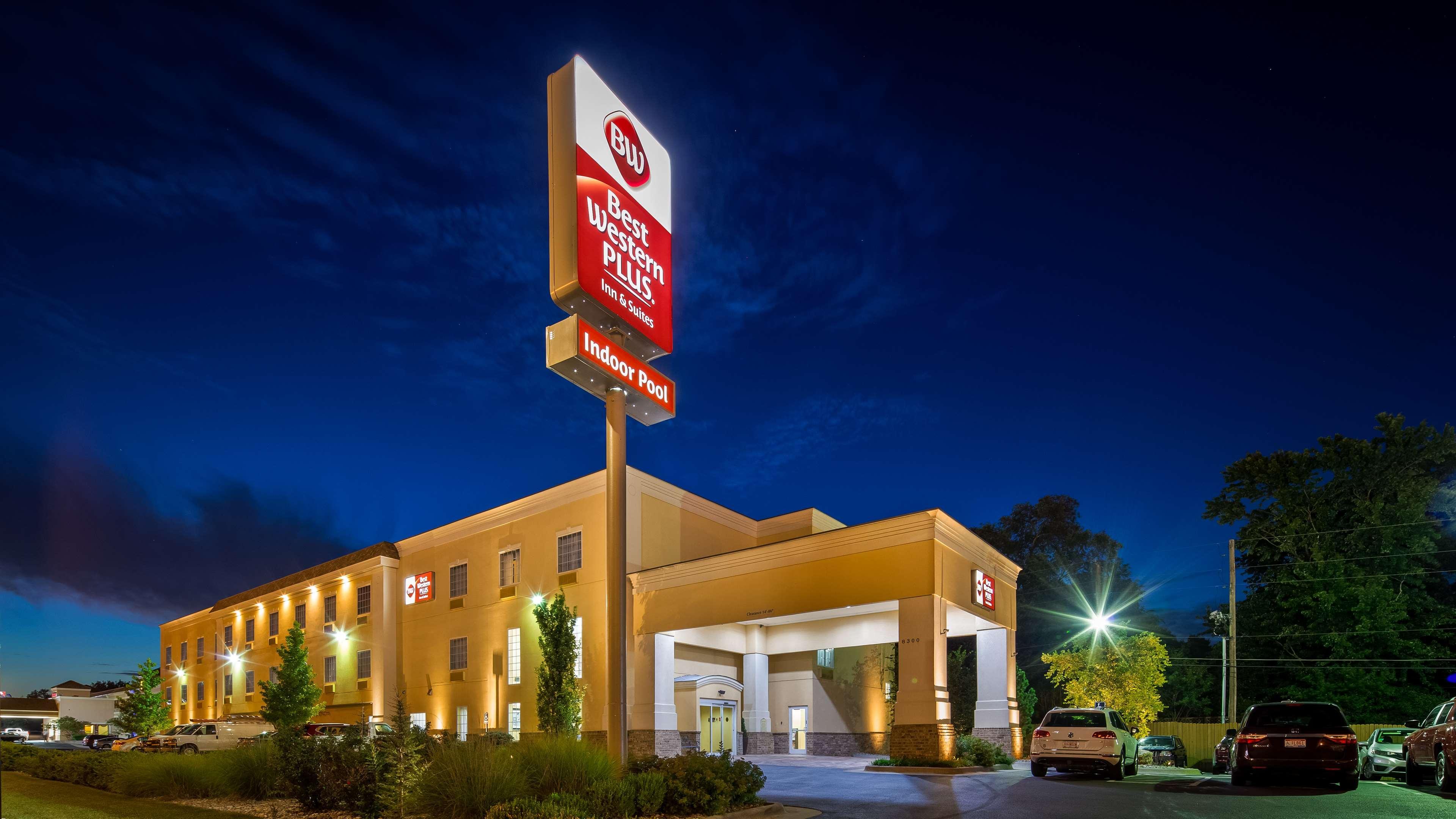 Best Western Plus Eastgate Inn & Suites Wichita Eksteriør billede