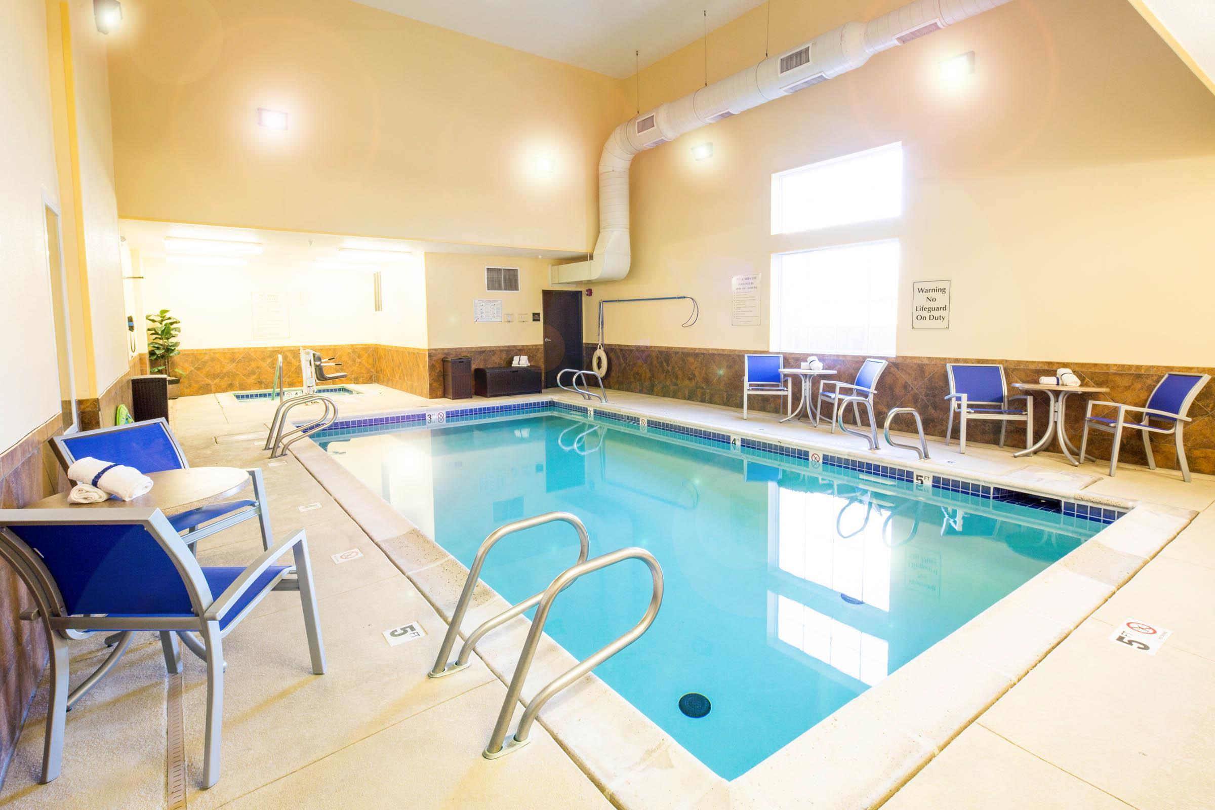 Best Western Plus Eastgate Inn & Suites Wichita Eksteriør billede