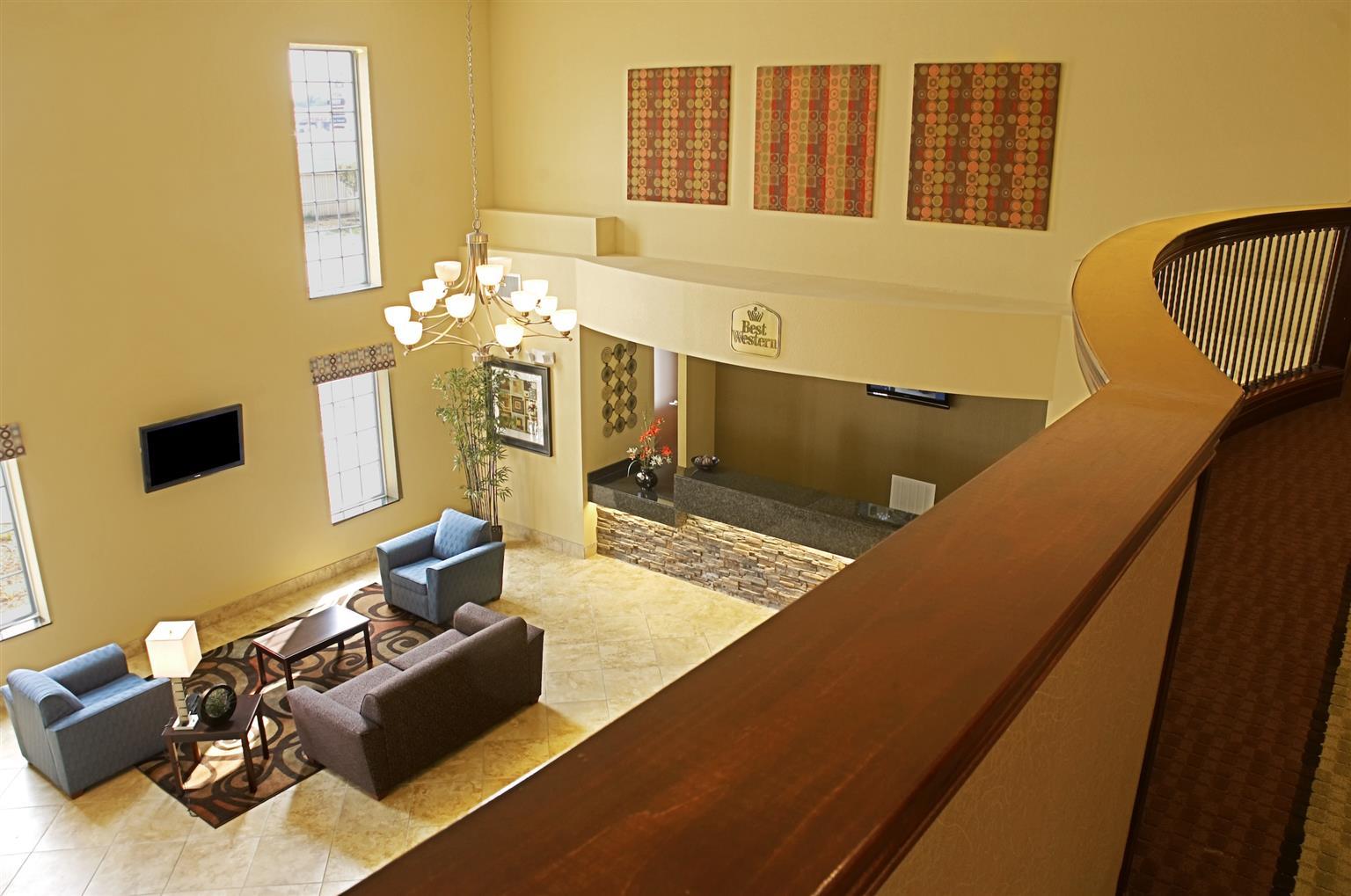 Best Western Plus Eastgate Inn & Suites Wichita Eksteriør billede