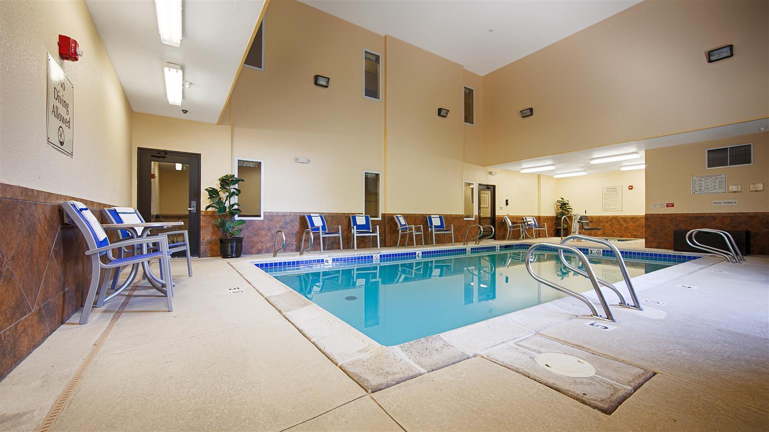 Best Western Plus Eastgate Inn & Suites Wichita Eksteriør billede
