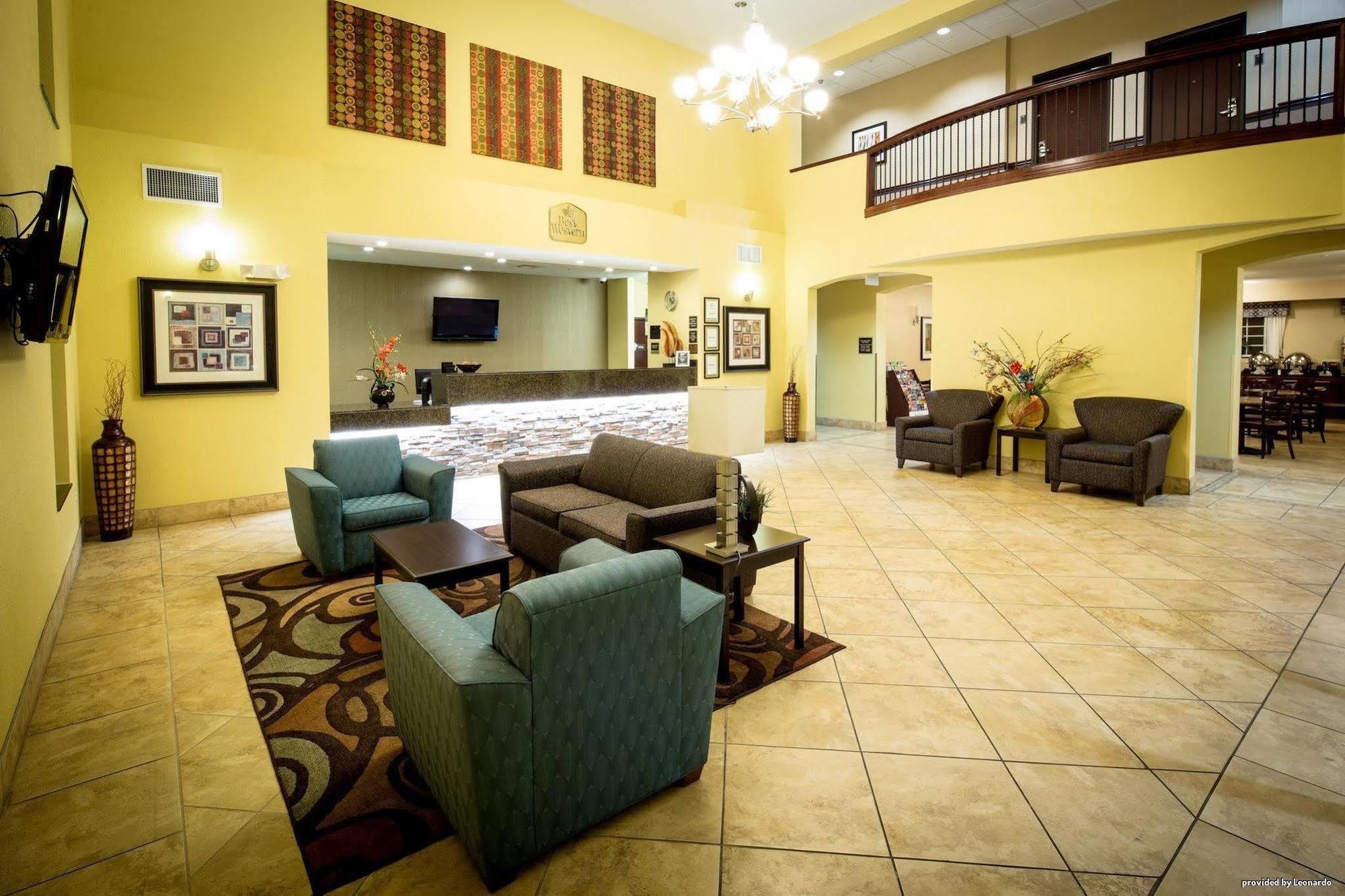 Best Western Plus Eastgate Inn & Suites Wichita Eksteriør billede